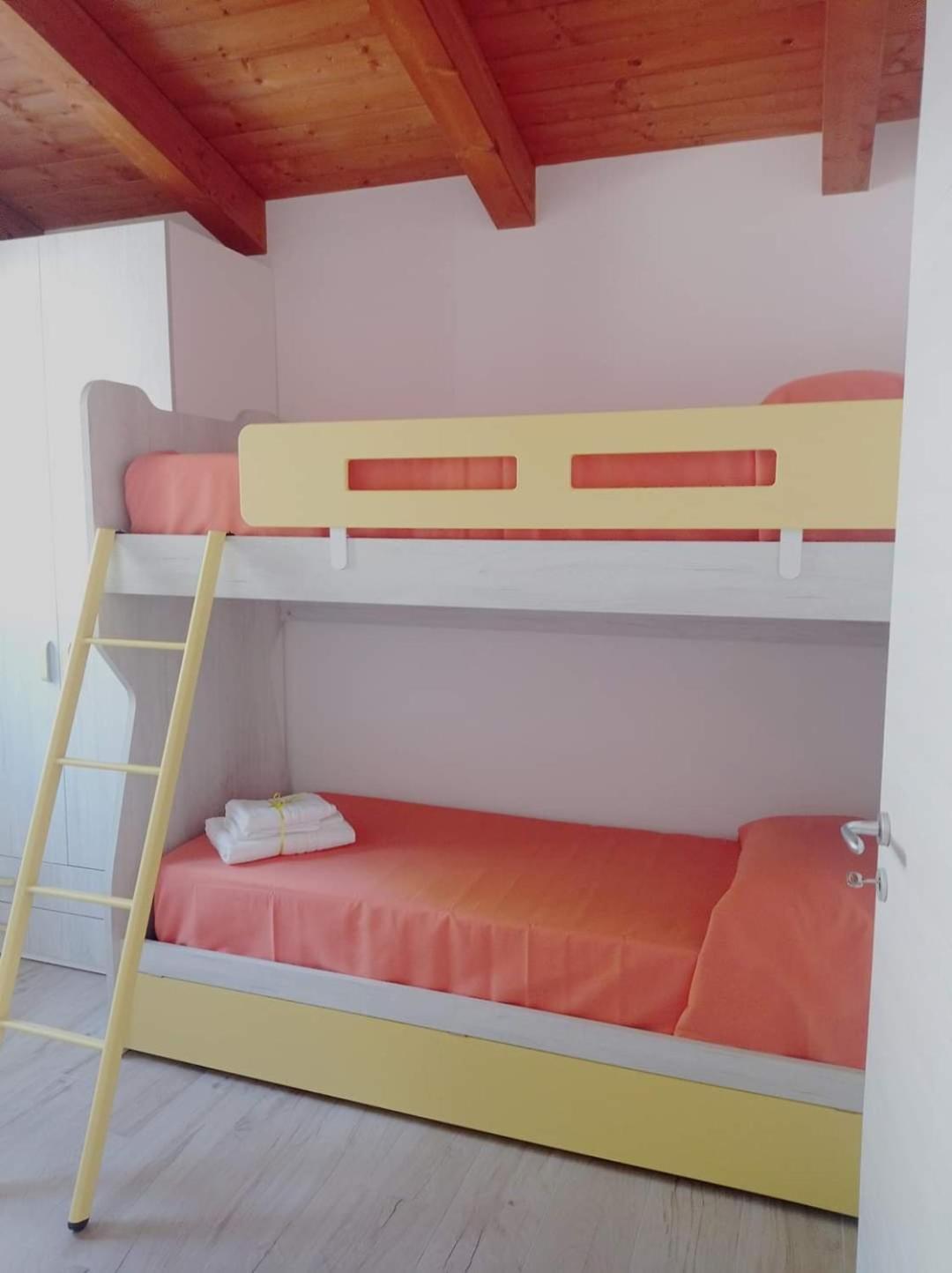 Case Vacanze La Quercia Marina di Camerota Εξωτερικό φωτογραφία